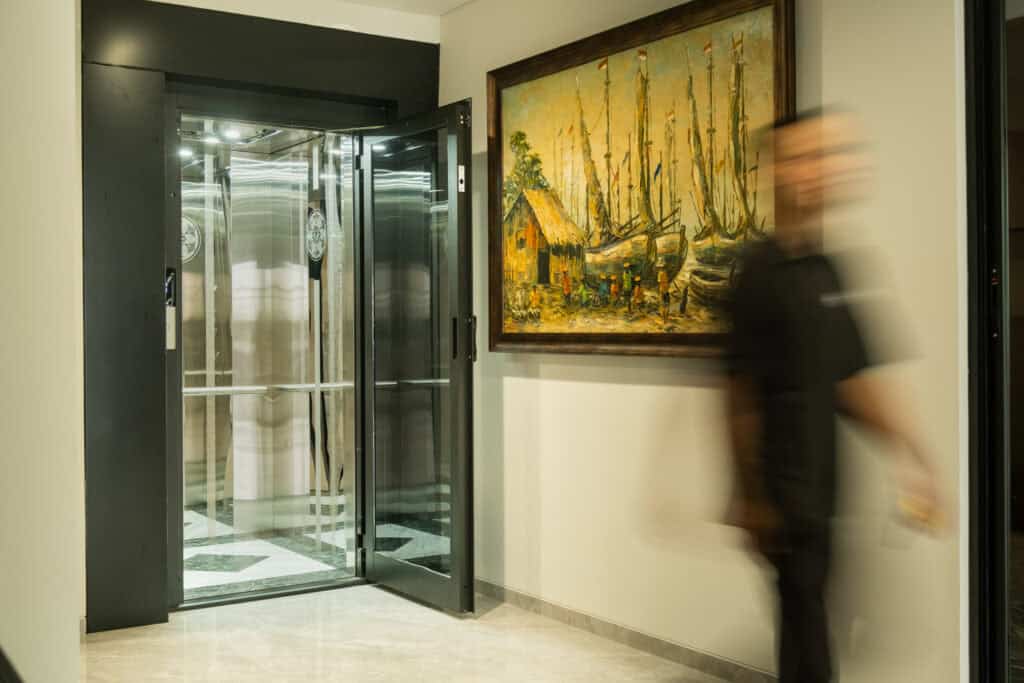 Homelift Cabin_Alam Sutera_4
